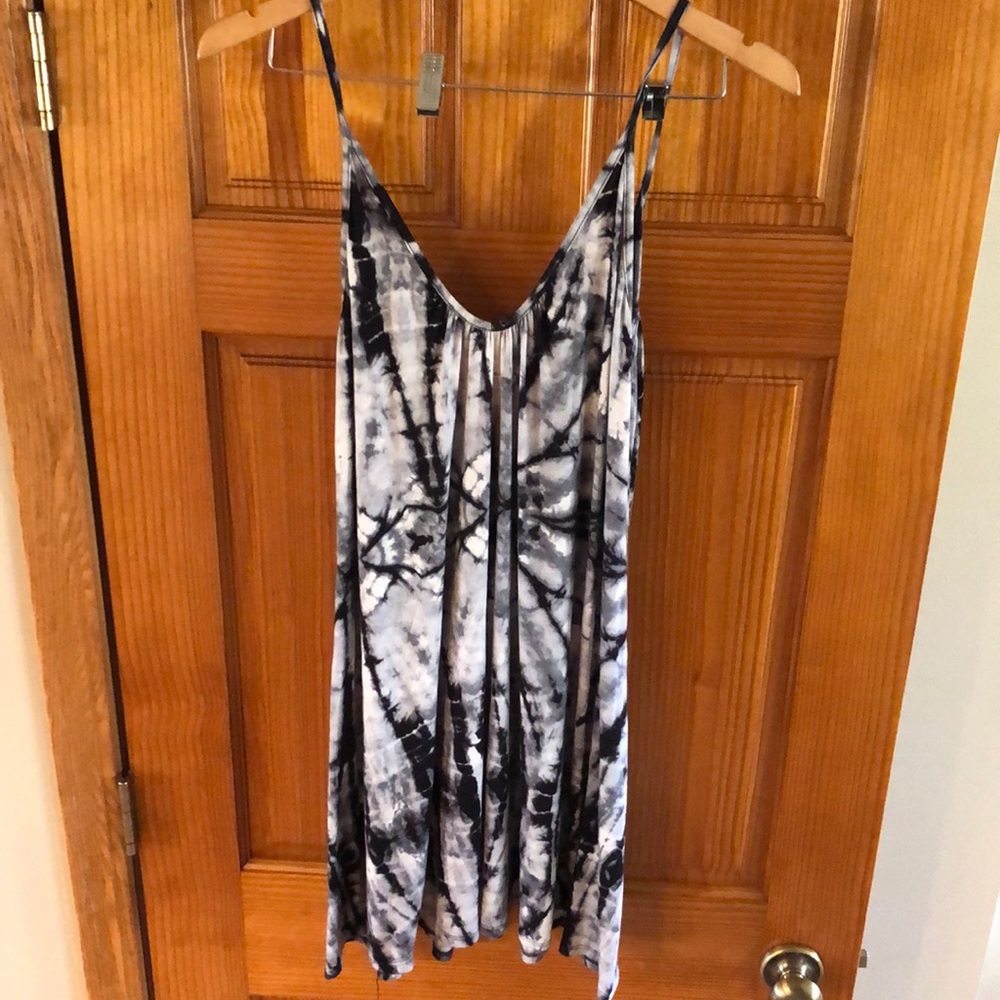 Women’s dress